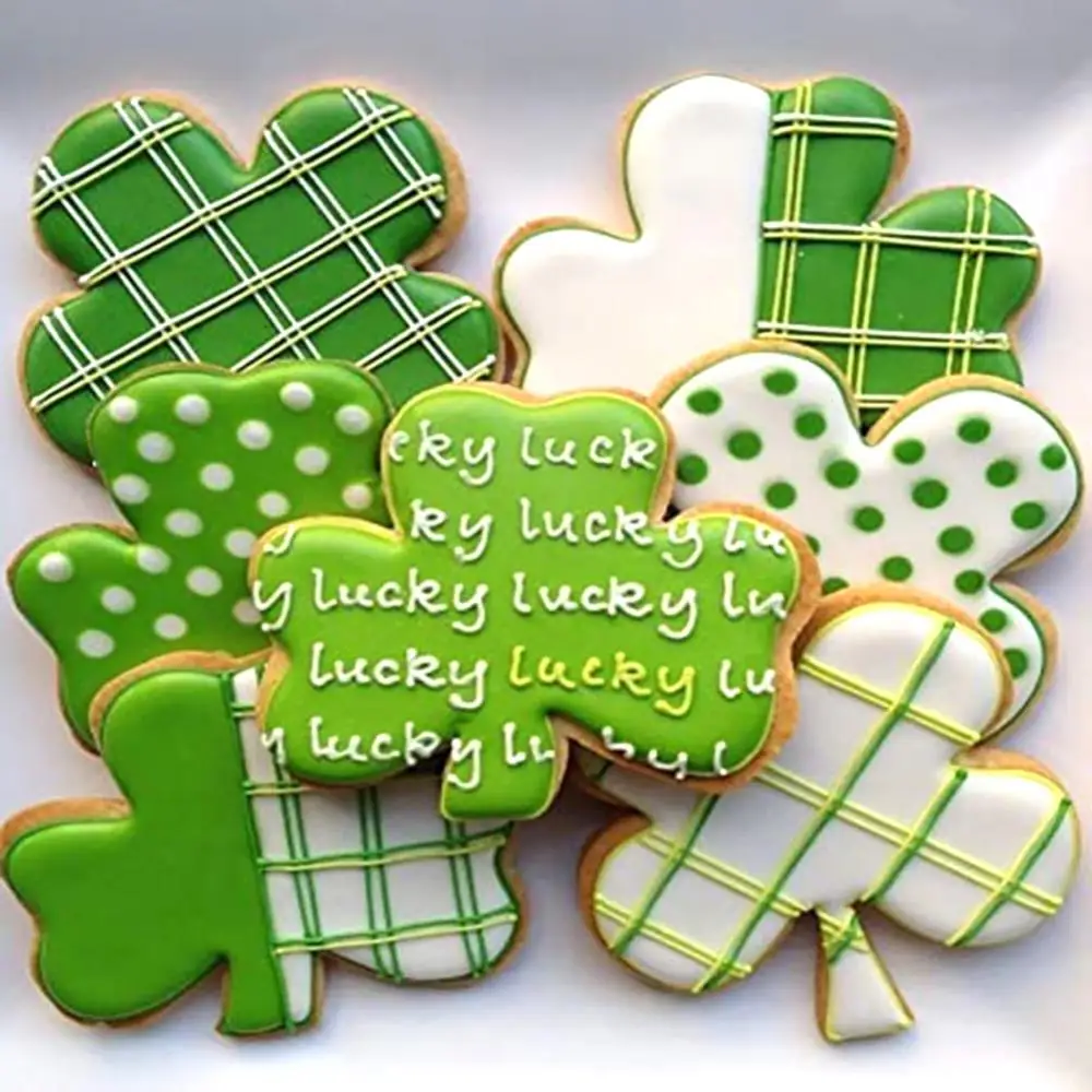 Stainless Steel Four Leaf Clover Shamrock Cookie Cutter St. Patrick&rsquo;s Day Biscuit Bread Molds Cookie Kitchen Bakeware Tools