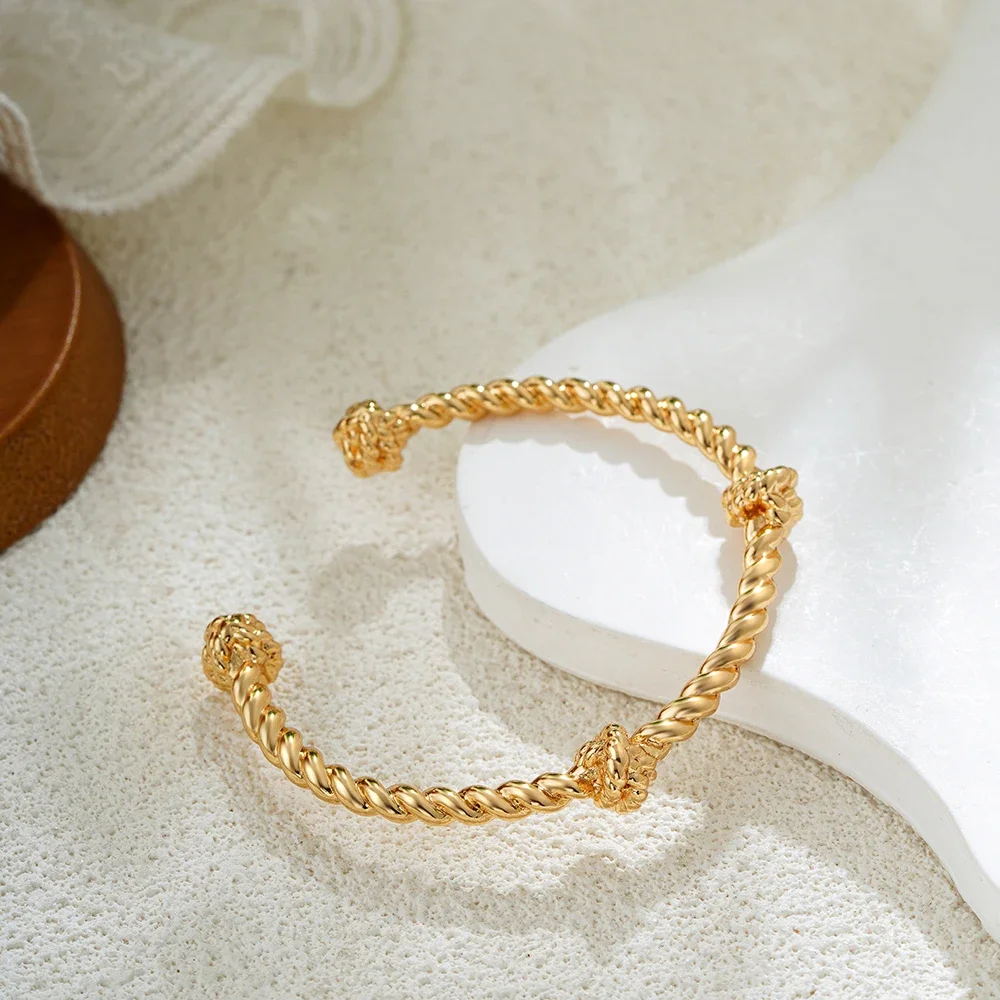 Classics Twist Metal Opening Bangle 18K Gold Plated Waterproof Knot Geometric Bangles Bracelet Summer Daily Hand Jewelry Bijoux