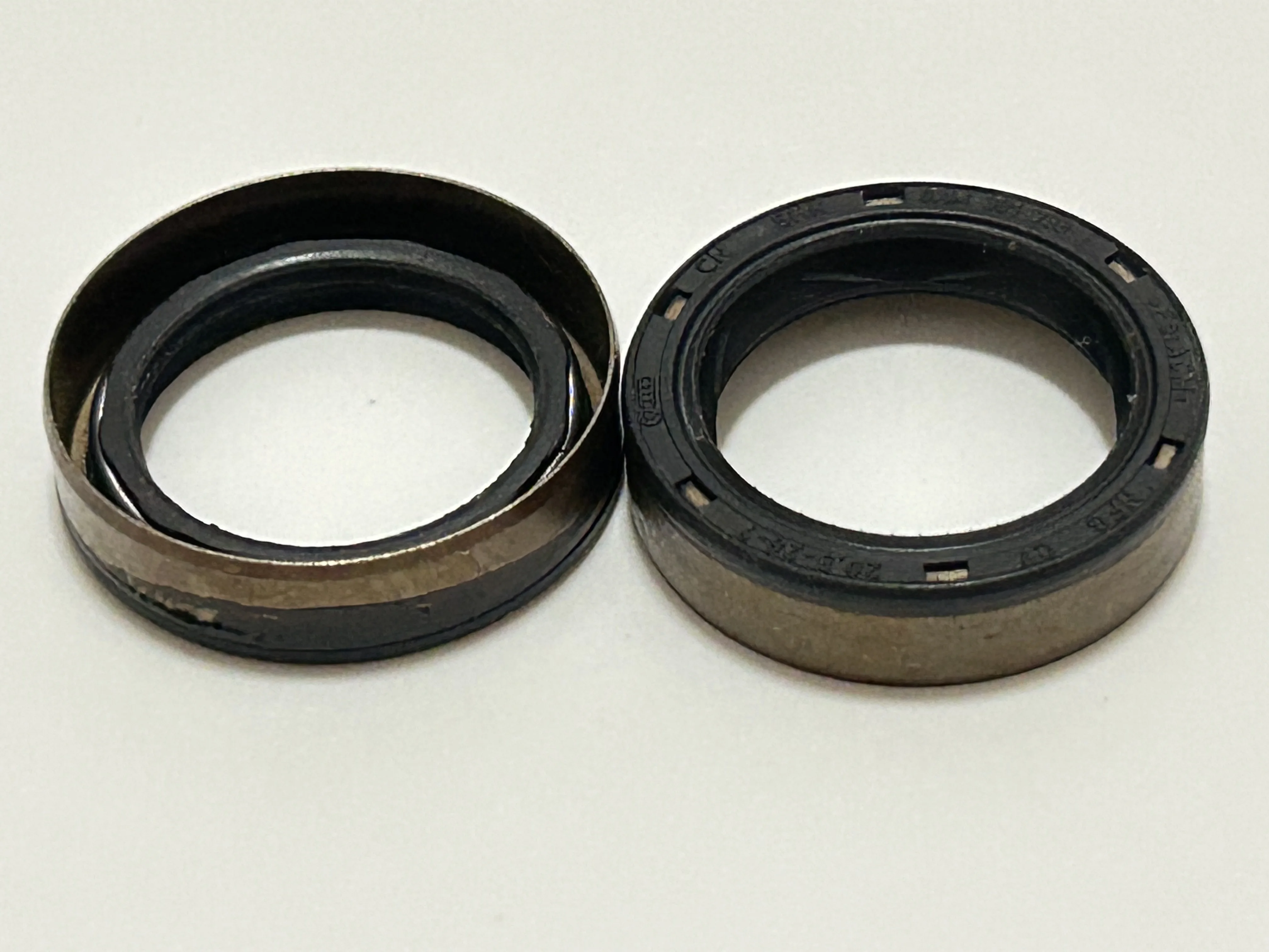 0AM DQ200 seal Oil pump Transmission 0AM301733L 0AM301733K 0AM301733H 7DCT