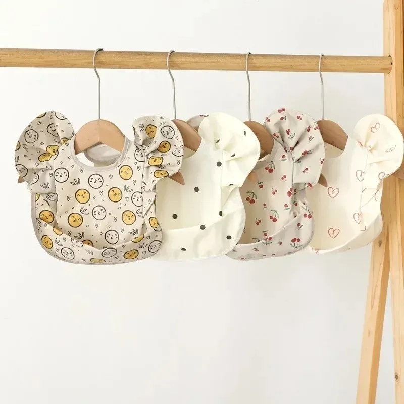 Baby Bib Feeding Bib Cotton Bib Waterproof Cartoon Baby Bibs with Angel Wings