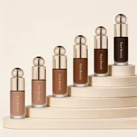 Rare Beauty Soft Pinch Liquid Blush, application soyeuse et lisse, longue tenue, effet repulpant, fini mat et éclatant, cosmétiques 5