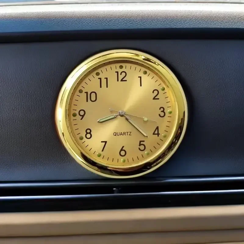 Mini Car Clock Air Outlet Dashboard Clock 40mm Alloy Luminous Clock Auto Digital Electronic Watch Quartz Clocks Automobile Interior Decor Accessories