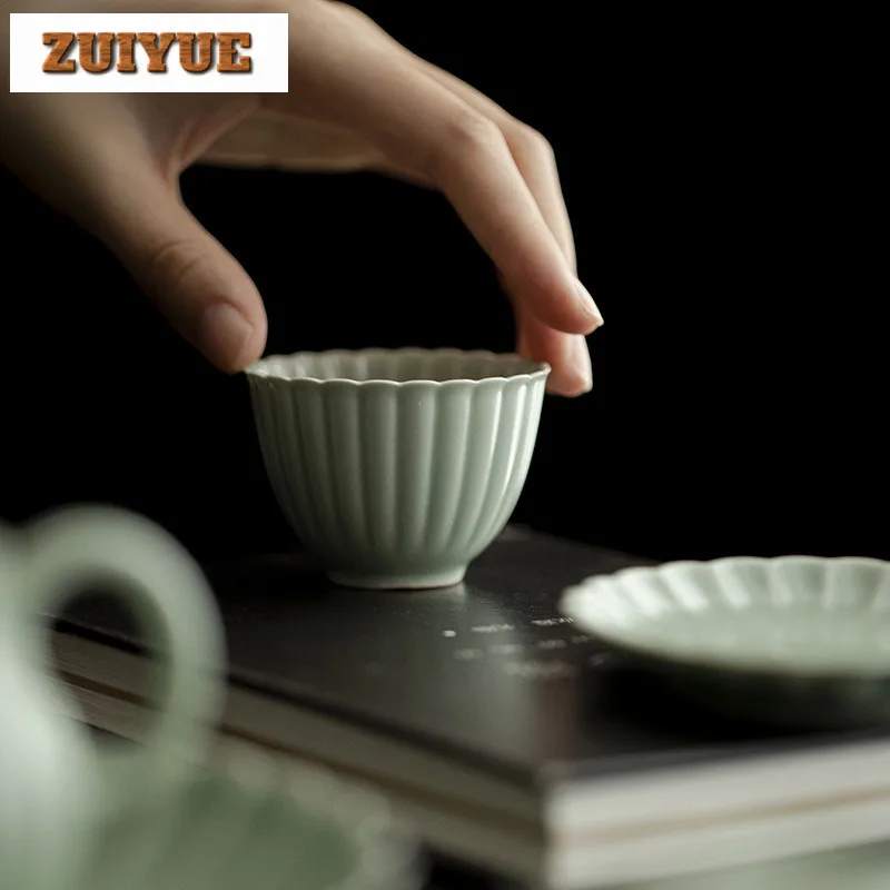2pc/set Bean Green Glaze Handmade Master Cup Household Chrysanthemum Petal Teacup Retro Mug Meditation Cup Tableware 50ml