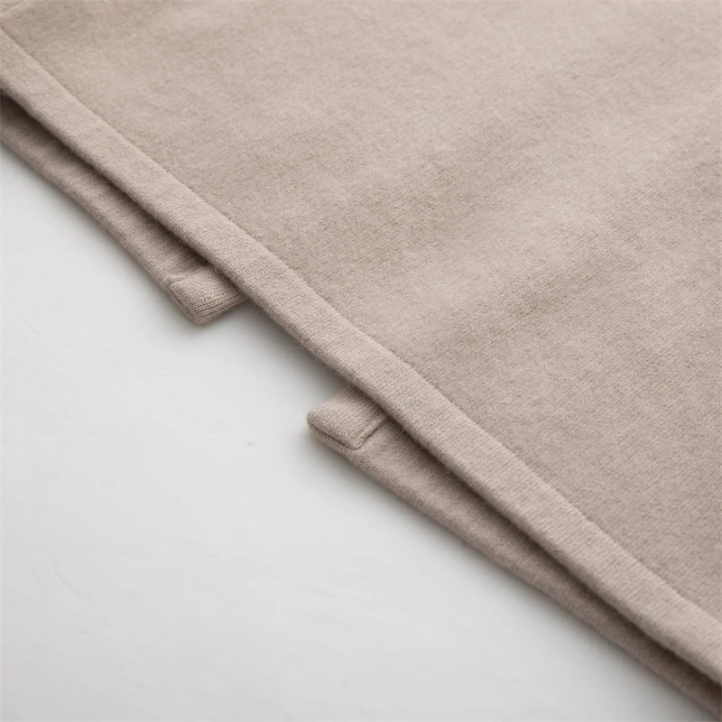 Cashmere skirt drape
