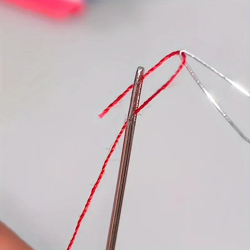 5 Piece Plastic Sewing Threader 4