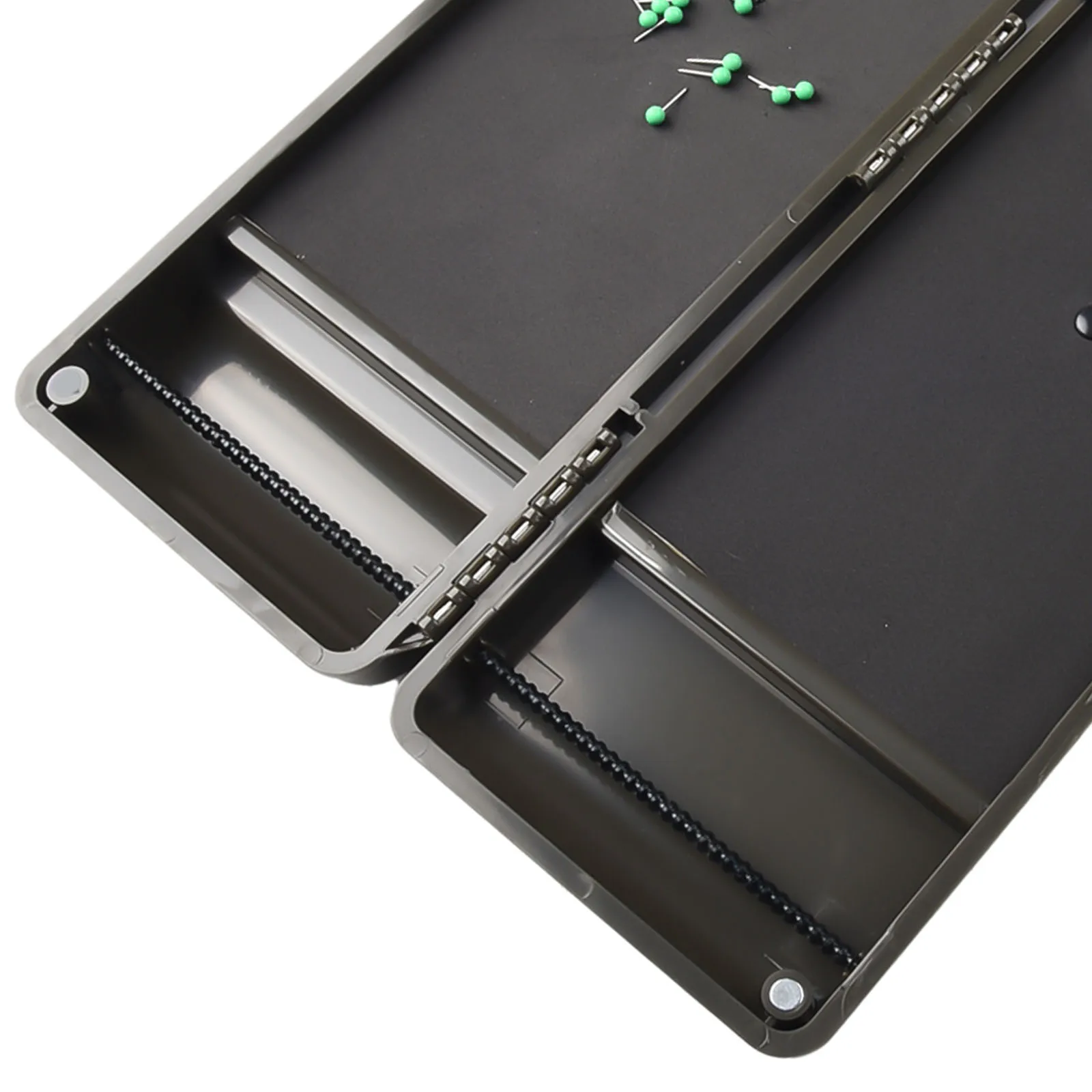 

Большая безопасная пластиковая коробка для хранения рыболовных снастей, коробка для рыболовных принадлежностей на карпа, аксессуары для лески, 34,5 см