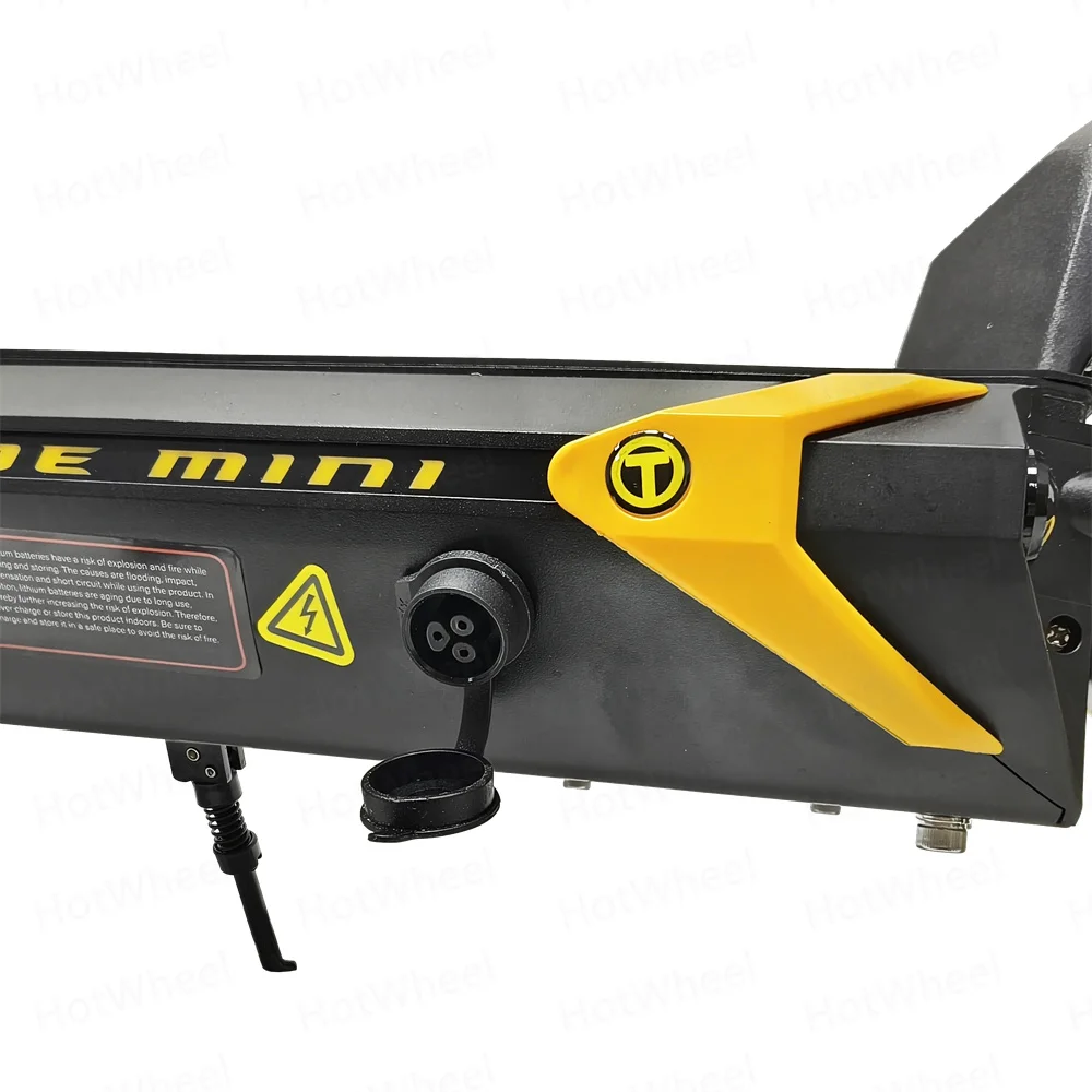 TEVERUN Blade MINI Ultra 1000W*2 Dual Motor 60V 27Ah Battery Build-in LED Display NFC Card 10inch Tubeless Range 100km Scooter
