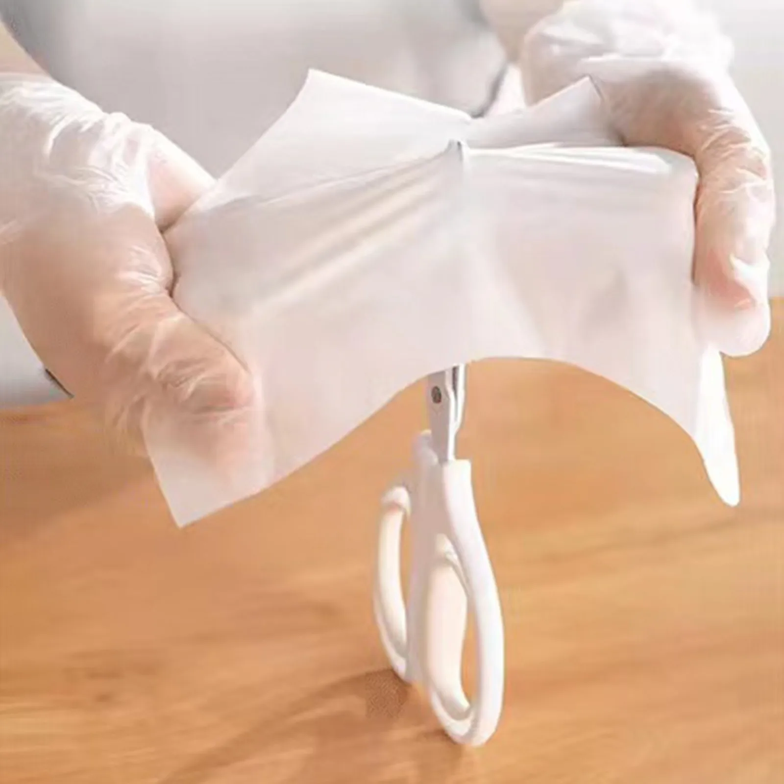 100pcs Thickened Disposable Gloves TPE Material Plastic Handschoenen Food Grade Protective Gloves Kitchen Accessories guantes