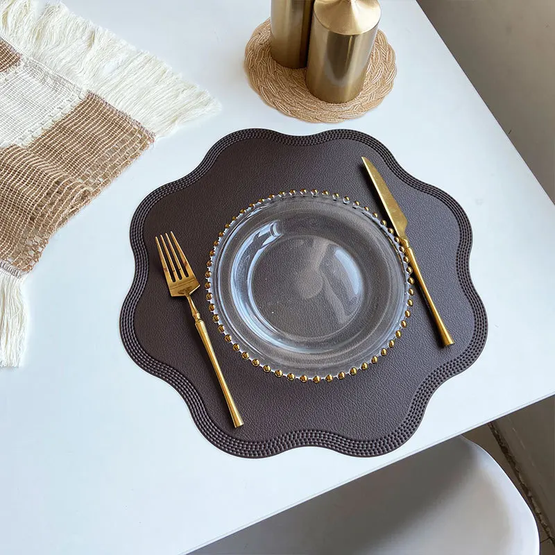 Lot De 4 Sets De Table épais Et Imperméables En Plastique Faciles à Nettoyer Pour Cuisine, Salle à Manger, Table De Salle à Manger, Sets De Table En Plastique, Napperons En Forme