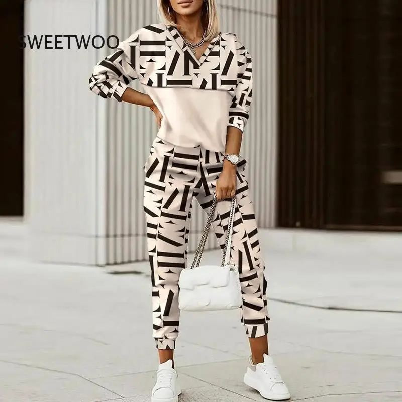 2022 Lente Herfst Vrouwen Mode Print Splitsen Trainingspakken Tweedelige Sets Vrouwelijke Toevallige Lange Mouwen V-hals Top Jogging Pant pak