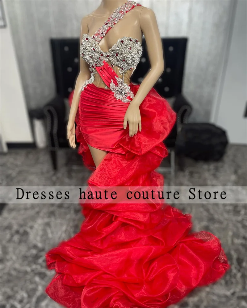 

Luxury Red Mermaid Prom Dress 2023 One Shoulder Crystal Appliques Cocktail Dresses Tulle Ruffles Formal Party Dress