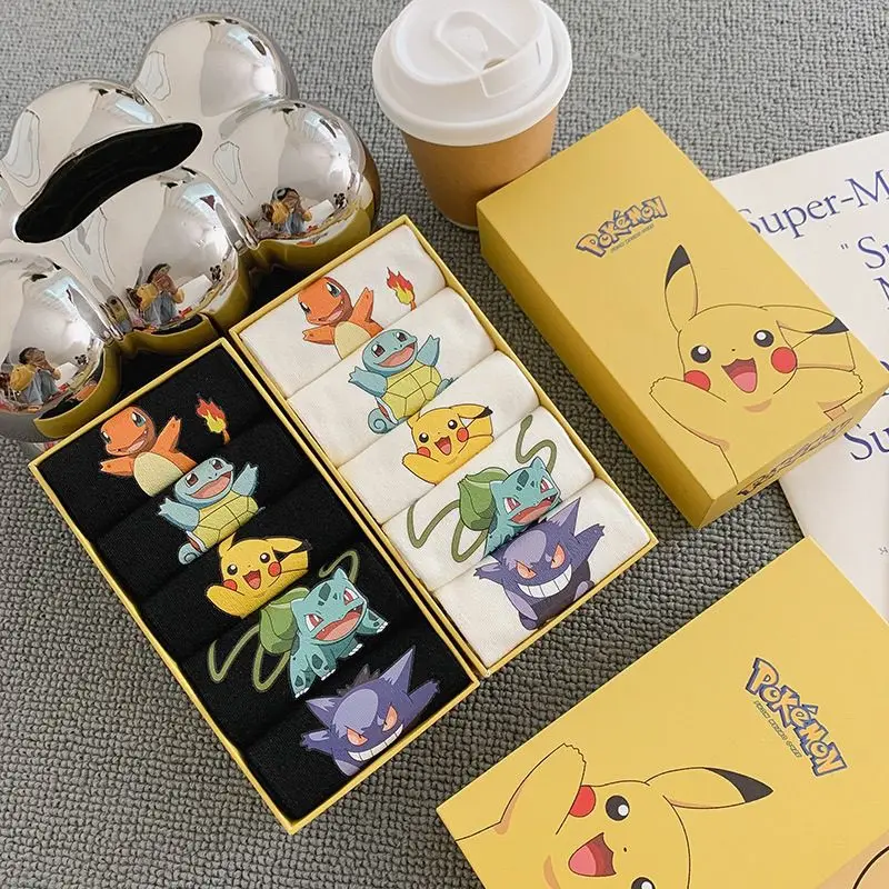 

Pokemon Pikachu boxed socks Japanese cartoon college style sweat-absorbent breathable pure cotton couple boat socks gift box