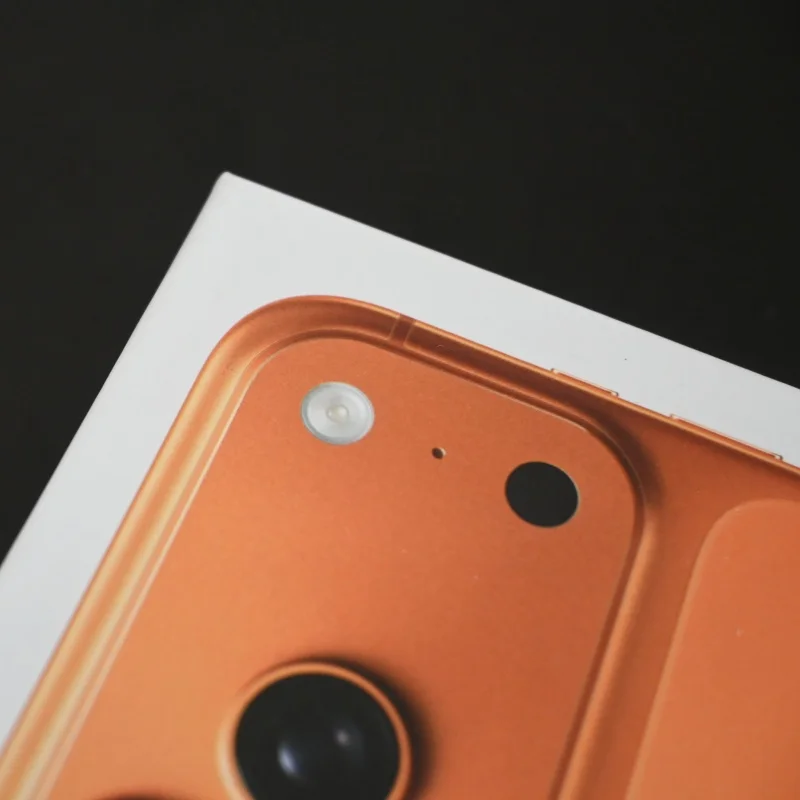 Premium Packaging Box for Smartphone – Sleek and Durable Design