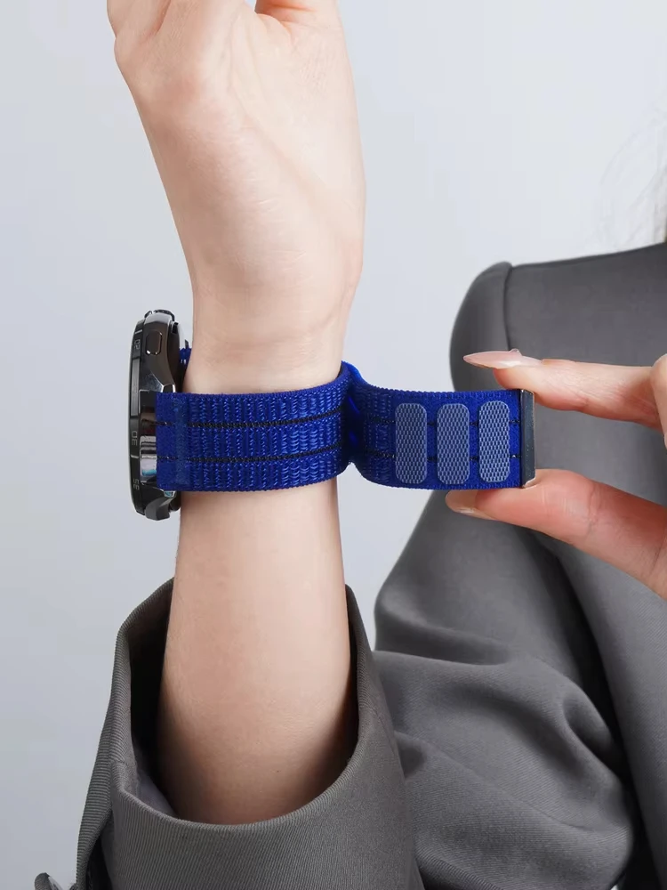 Breathable Nylon Sport Smartwatch Replacement Strap, 20/22mm