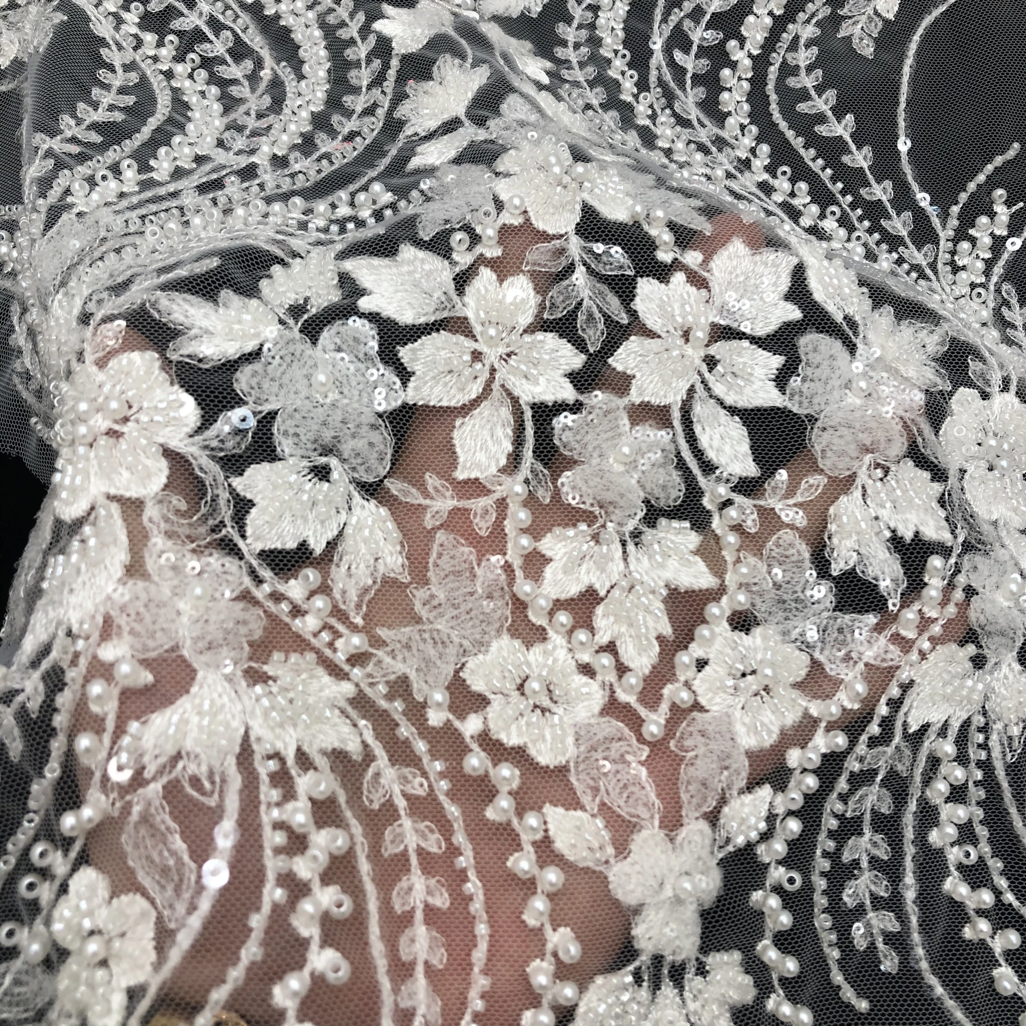 New Luxury Beaded Sequins Embroidered Wedding Dresses Evening Fashion Skirt Lace Fabric