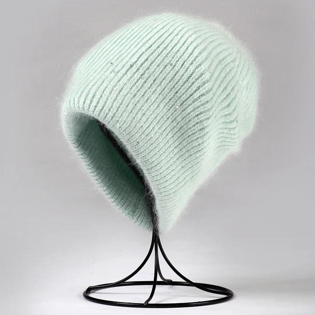 18light green lurex