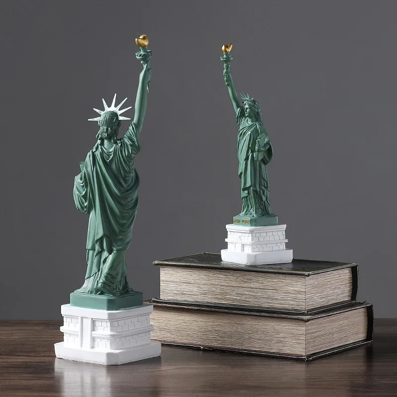 Statue of Liberty Model Office Desk Accessories Collectibles Travel Souvenirs New York Office Home Interior Decoration