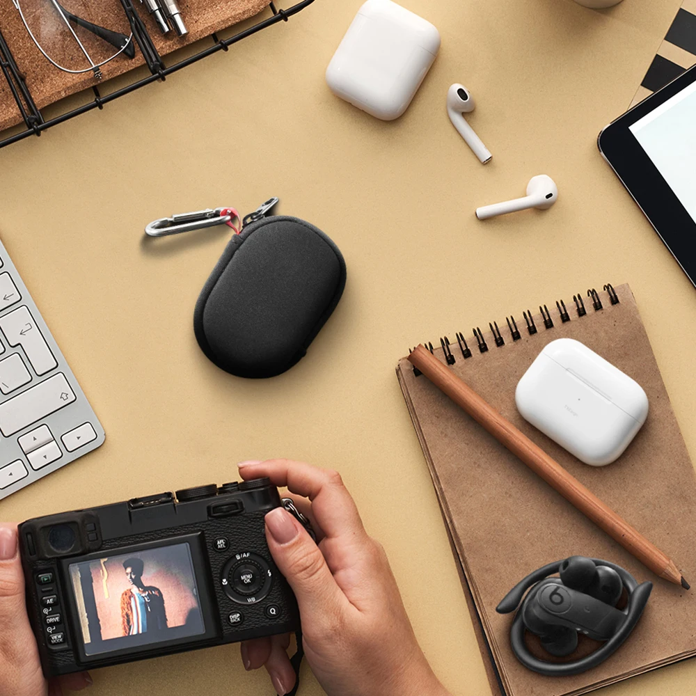 Compact Travel Case for Wireless Earbuds - Portable Storage Bag