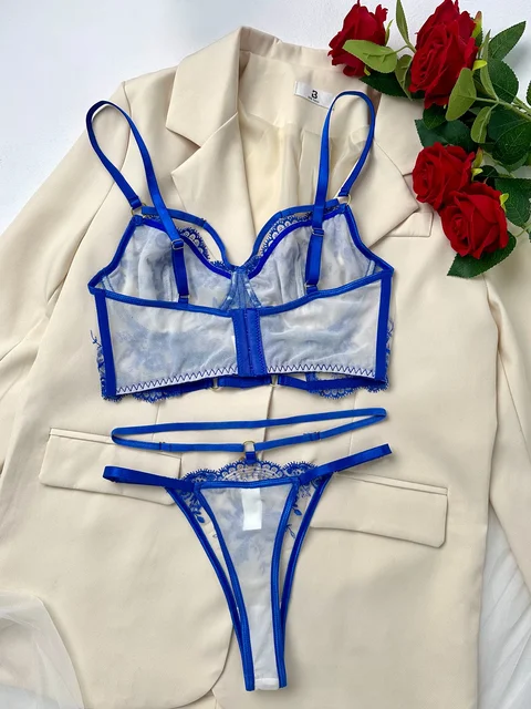 Embroidery Lingerie Set 18