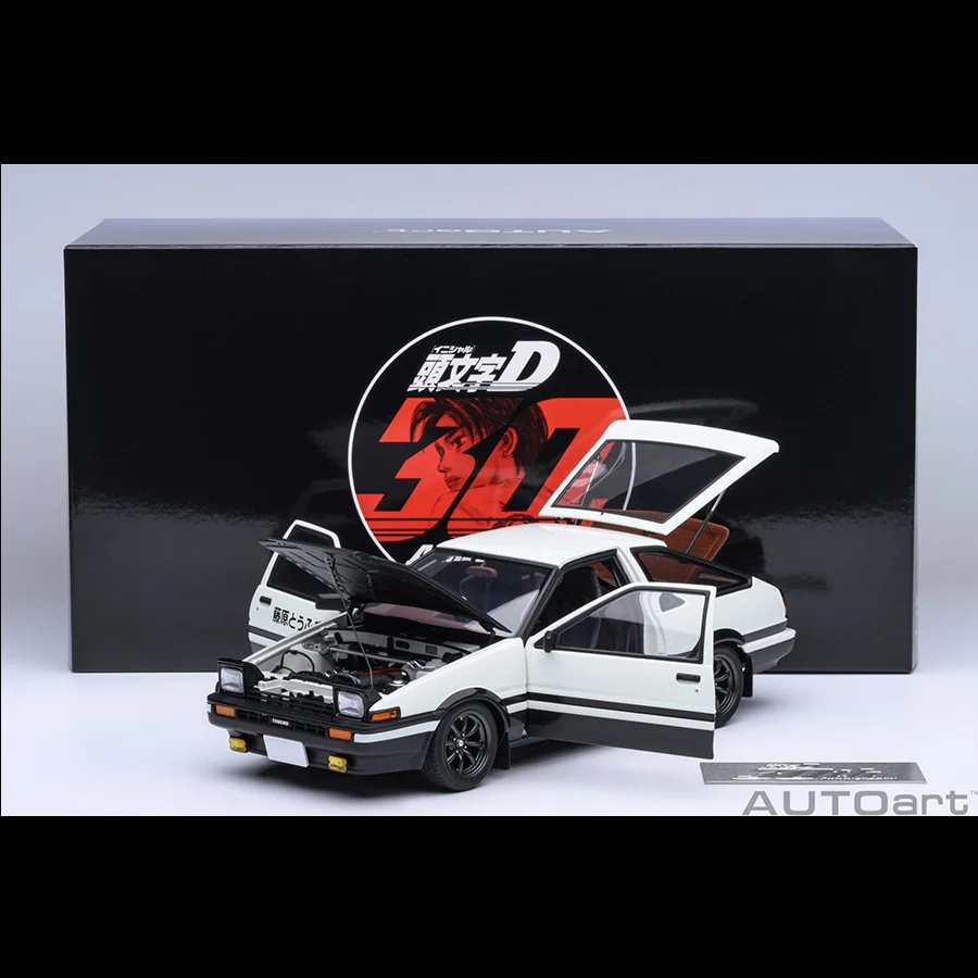 AUTOART 1:18 TOYOTA SPRINTER TRUENO AE86 30th ANNIVERSARY car