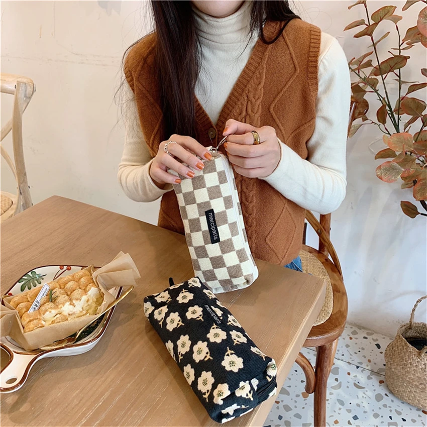Pencil Cases Korean Stationery Retro Estuche Cases Kawaii Flower Pencilcase For Girls Material Escolar Papeleria Trousse Scolaire