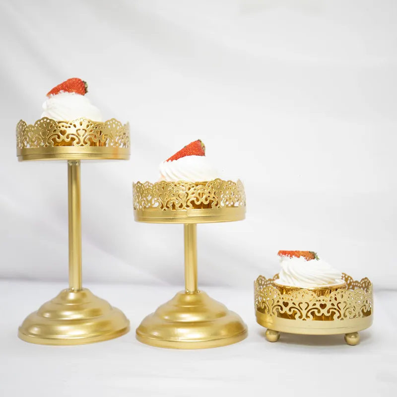 Gold Nordic Cake Stand Chocolates Candy Bar Baking Tray Cake Stand Dining Bar Cream Aesthetic Pastry Panificadora Home Products