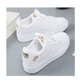 Spring Women Casual Shoes White Breathable Embroidered Flower Lace-Up Women Sneakers Fashion Korean version Women Tennis shoes 1