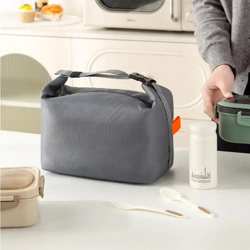 Insulated Portable Lunch Bag for Picnic and Food Storage