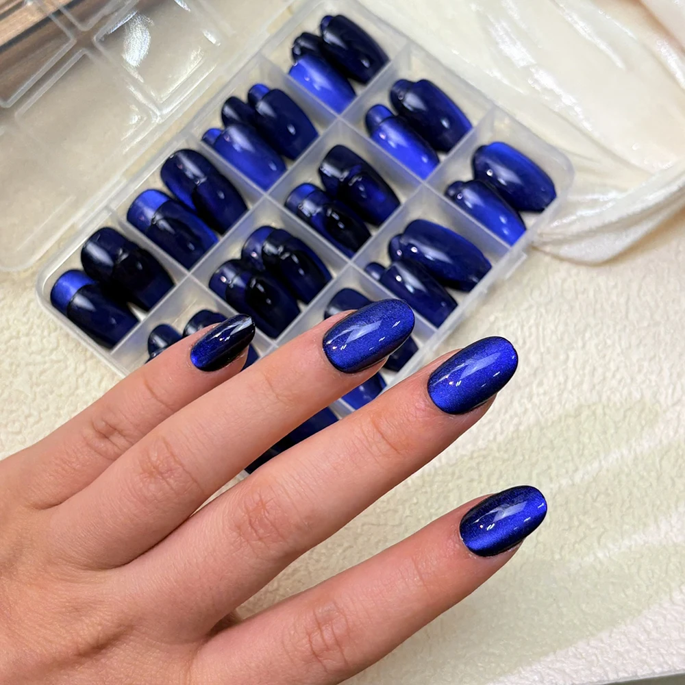 144개 로얄 블루 캣아이 네일 팁, 광택있는 아몬드 모양 풀커버 네일 팁, 색상이 변하는 캣아이 웨어러블 프렌치 프레스온 네일