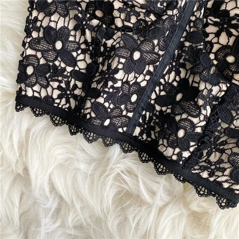 Fashion Sexy Spice Cutout Lace Women Underwear Iron Chain Sexy Bra One-Piece Full Cup Slip Wire Free Chest Binder Bras
