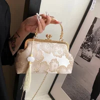 Sac à bandoulière brodé de Style chinois, sac à main élégant rétro, petit sac carré de luxe pour fête de mariage, pochette de soirée de styliste pour femmes 3