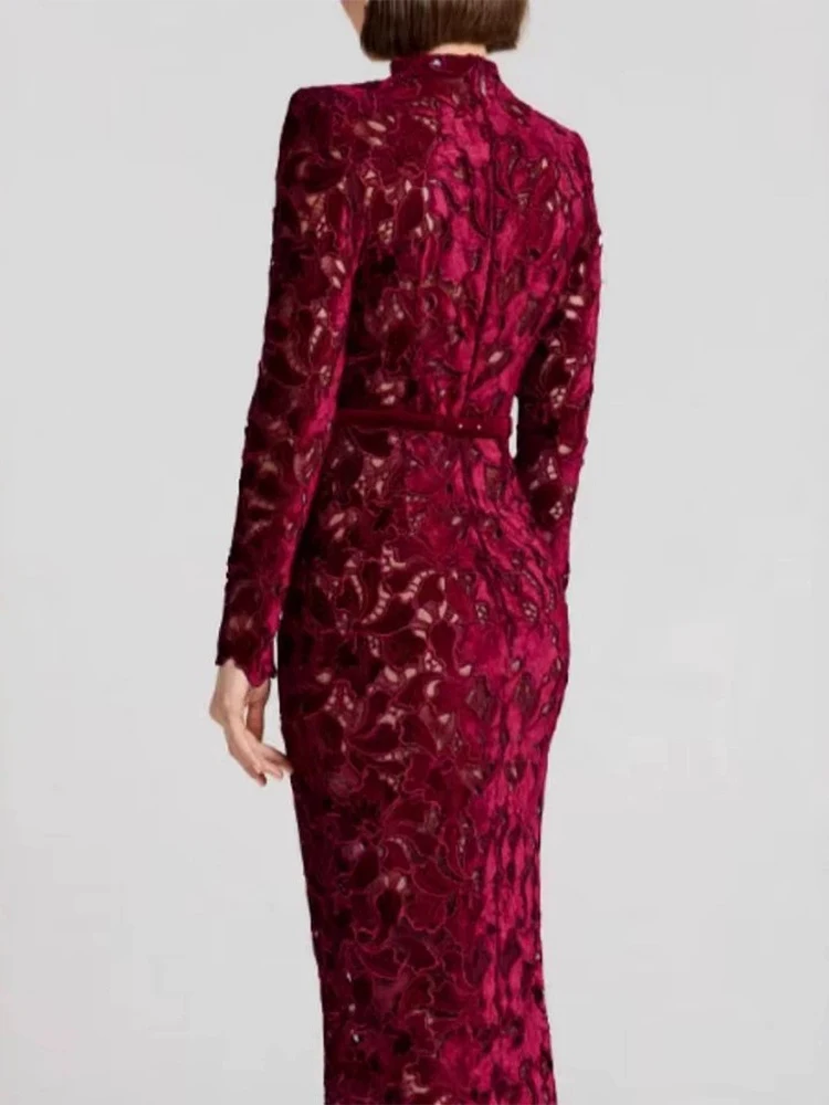 Leisure and comfortable lace jacquard round neck long sleeved slim fit dress socialite style banquet evening gown