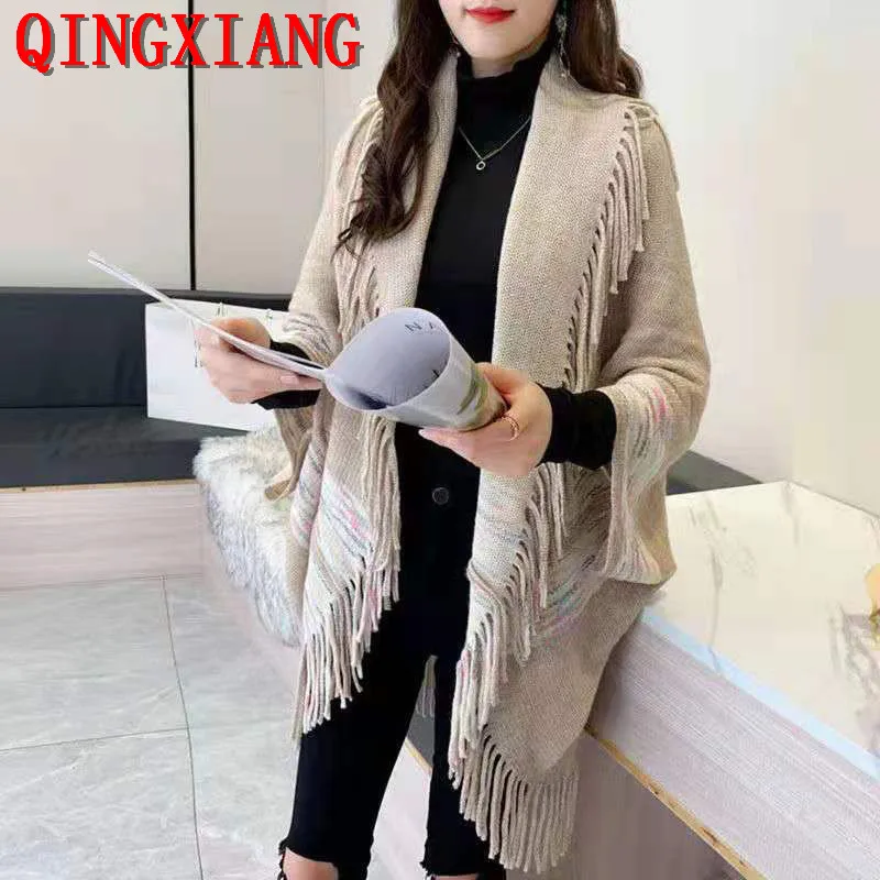 

2022 Women Oversize Korean Knitwear Autumn Knit Loose Poncho Shawl Female Batwing Sleeves Vintage Tassel Neck Long Sweater