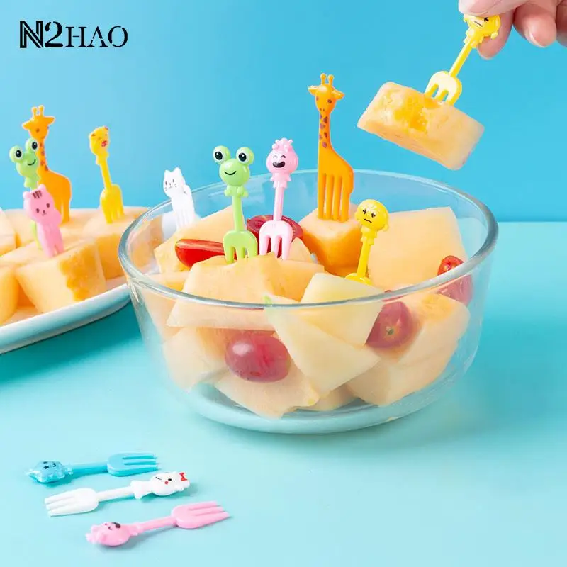 Kawaii Animal Farm Fruit Fork Mini Cartoon Kids Snack Cake Dessert Food Fruit Pick Sign Bento