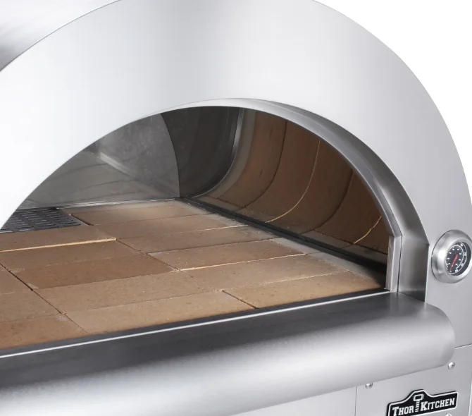 High quality mobile commercial wood fired pizza oven for outdoor