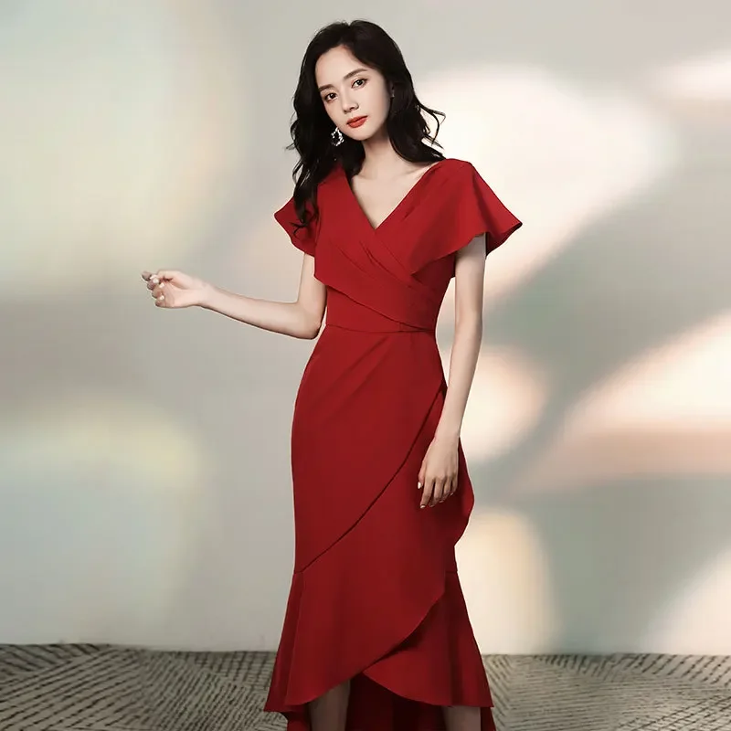 

2021 New Women Dresses Solid Color Fishtail Dress Tight Waist Slim Sexy Sleeveless New Ladies Vestidos Elegantes Para Mujer Robe