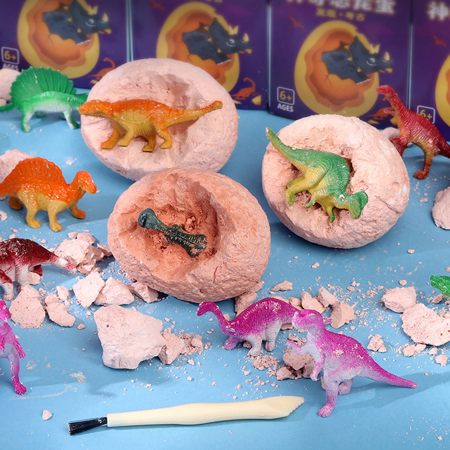 Archaeological excavation of dinosaur fossils, Tyrannosaurus rex models, DIY treasure hunting, simulation science and education 4