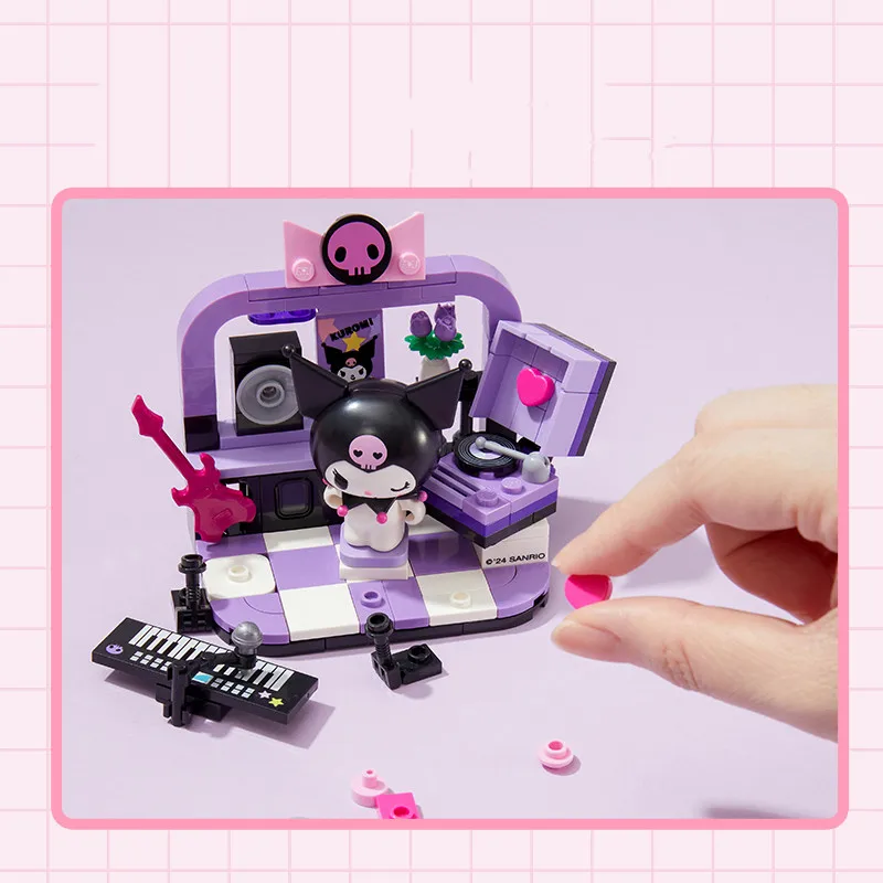 Keeppley 빌딩 블록 Sanrio 헬로 키티 마이 멜로디 Kuromi Pochacco 가족 가정 생활 시리즈 애니메이션 피규어 모델 아이 장난감 선물