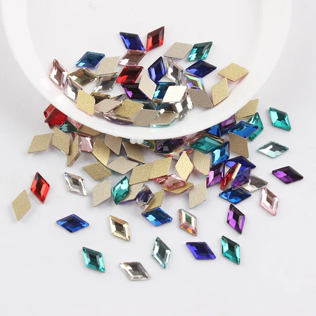 Großhandel Mix Strass-Stil, flache Rückseite, Nagel-Strassstein, speziell geformte Kristall-Nagelkunststeine, 3D-personalisierte Dekoration – Detail 3