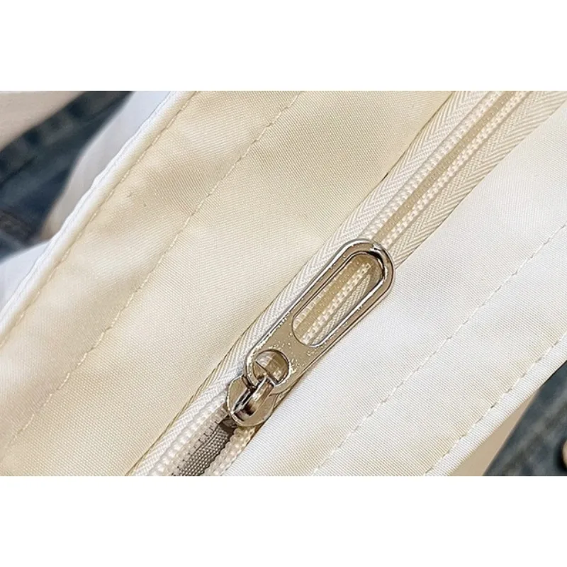 Waterproof nylon bag, large capacity, lightweight, multi-functional women's bag, one-shoulder crossbody bag, student class tutor