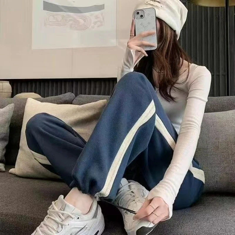 Wide Leg Sports Pants for Women in Autumn and Winter Loose Fitting Leggings High Waist and Slim Casual  Straight Leg Pants