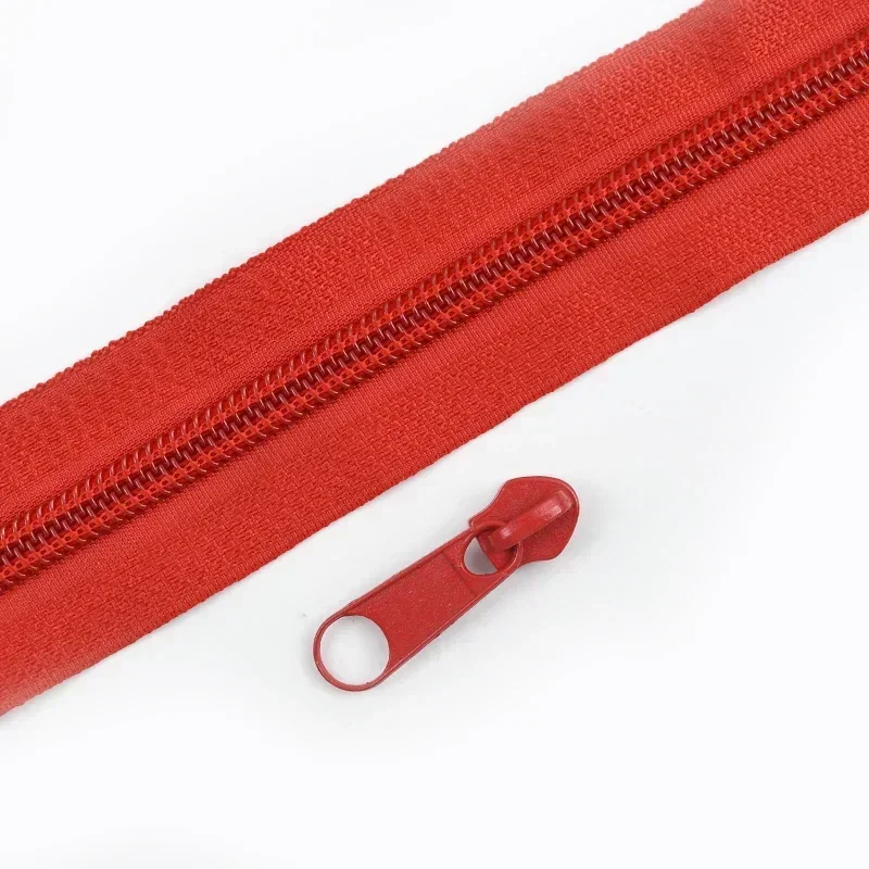 Rainbow Nylon Zipper with Slider Bags for Garment Decoration and Repair – Available in Multiple Lengths