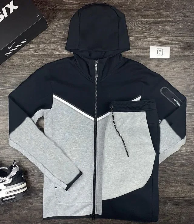 PlatiNum Tracksuit Set Detail 6