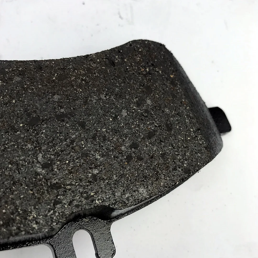 A0064207120 Brake Pads for Mercedes Benz C200 C220 C300 E200 E220 E250 E350 A0004200305 A0074209220 A0054201520 New Original