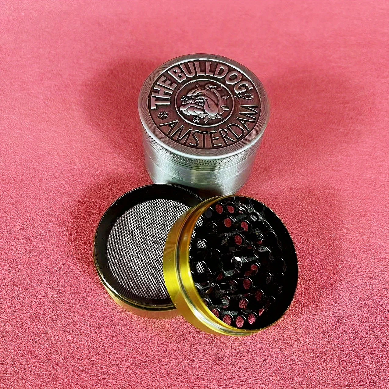 2inch Metal Bulldog Herb Grinder Pepper Mill Manual Vanilla Mortar Tobacco Grass Grinder Spice Bud Mortar Cigarette Kitchen Tool 2