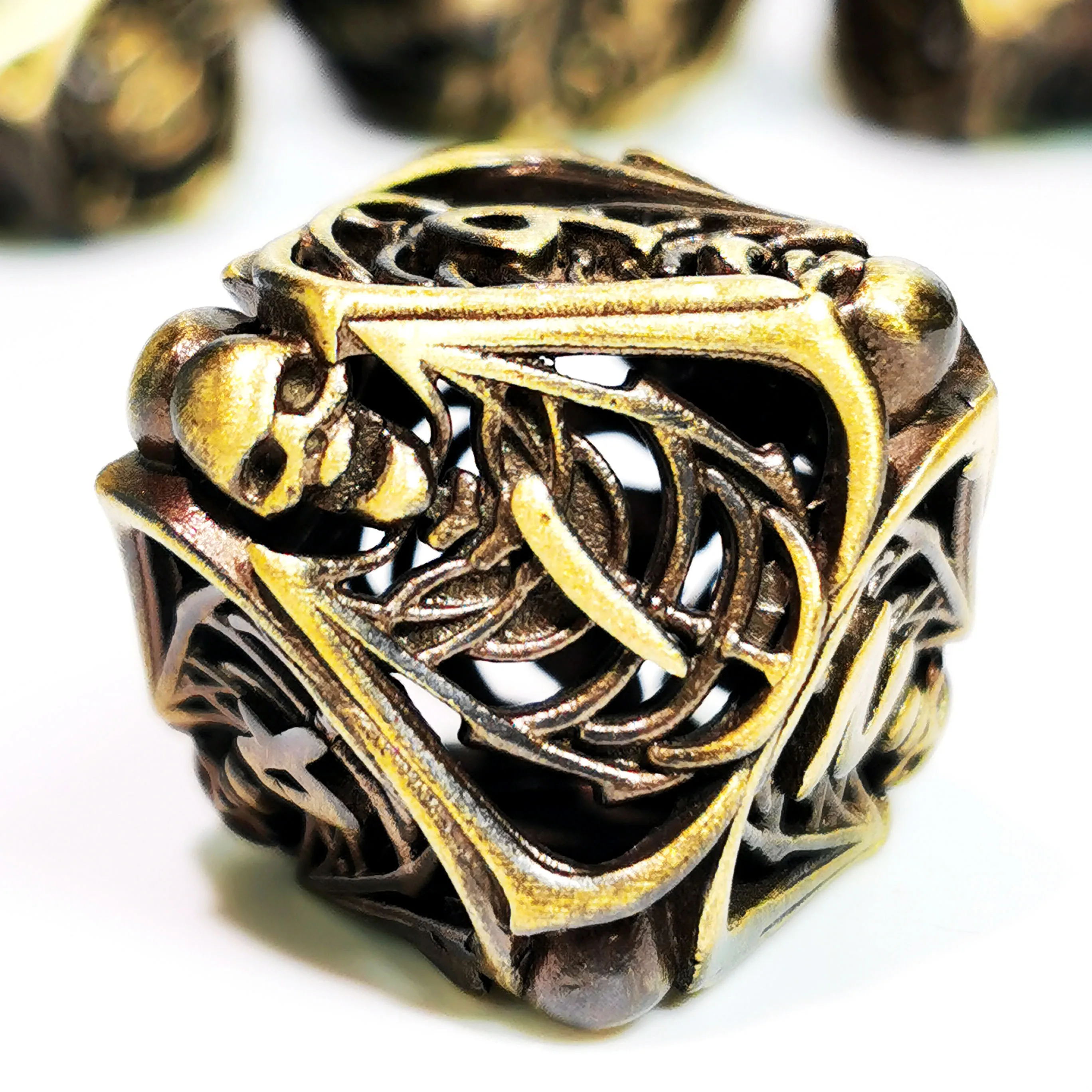 DnD Metal Dice Set - Hollow Bronze Skull Design, 7 Zinc Alloy Polyhedral Dice for Dungeons and Dragons RPG Games 3