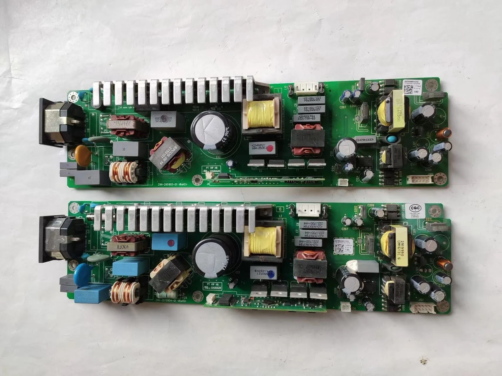 

1 PCS Original projector ballast 190W For X312 OTX467 KW3360 IN227ST IN221 V10S X113P AX313 projector