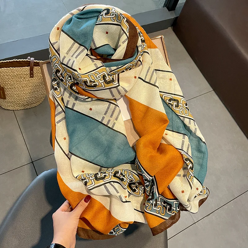 

Women Smooth Luxury Bandanna 2022 Fashion Design Muslim Shawls Winter Cotton And Flax Print Scarf Popular 180X90CM Beach Scarves