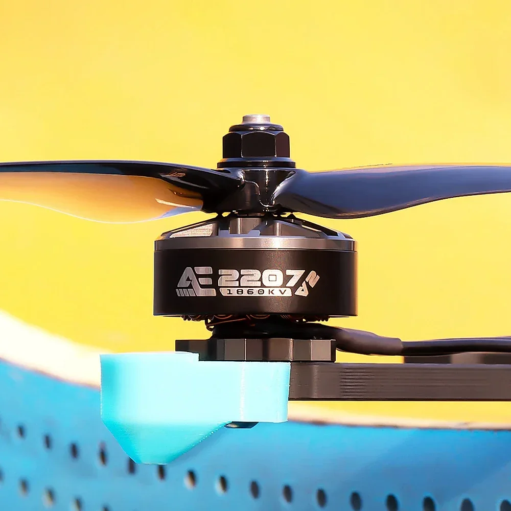 Moteur Brushless AxisFlying AE2207 V2 1750-2100KV pour FPV Drone 5 pouces