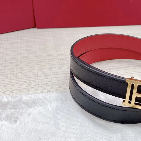 

BLM belt Designer belt Making calfskin or sheepskin highest counter quality Belt width 4.0CM classic style manufacturers 005